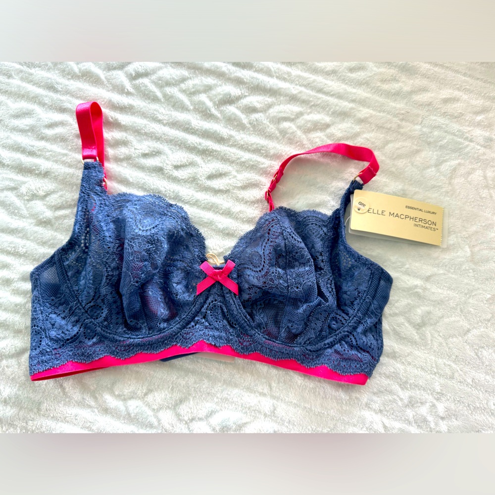 Elle MacPherson Cloud Swing Navy Contour Bra